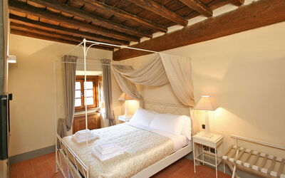 Accommodation:&nbsp;Ninfe 5