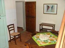 Accommodation:&nbsp;Trebbiano