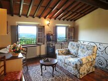 Accommodation:&nbsp;Camelia