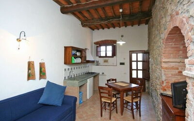 Accommodation:&nbsp;Giacomo 4