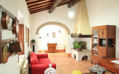Accommodation:&nbsp;Pio Quarto