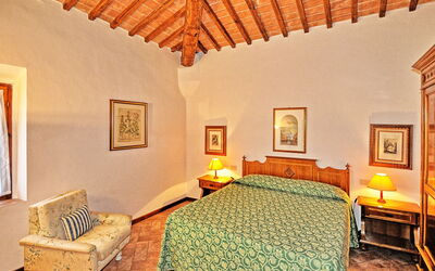 Accommodation:&nbsp;Vittoriana 3