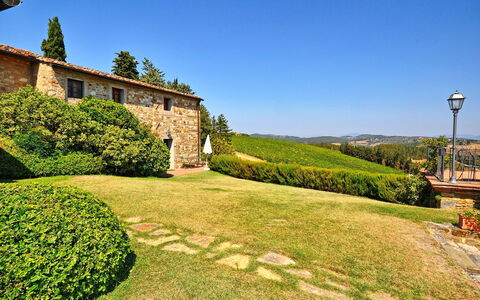 Tenuta: Property, Grass, Building, Estate, Garden, House, Sky, Lawn, Architecture, Tree