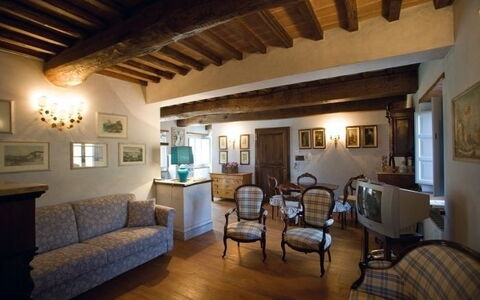 Accommodation:&nbsp;Il Narciso