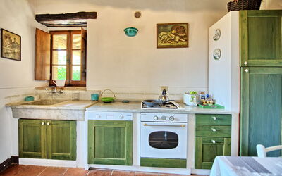 Accommodation:&nbsp;Sarteano 3