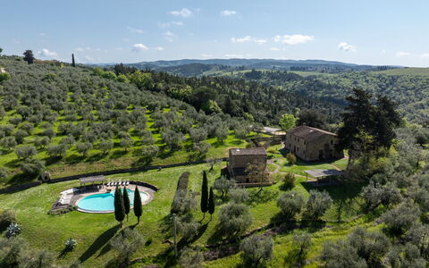 Villa Ferdinando: Landscape, Farmhouse, Plantation, Chaparral, Castle