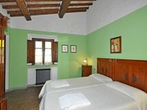 Accommodation:&nbsp;Orciaia 4