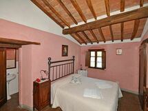 Accommodation:&nbsp;Orciaia 1