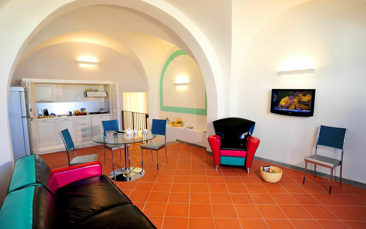 Accommodation:&nbsp;Deluxe Large Family Apartment