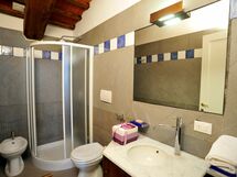 Accommodation:&nbsp;Deluxe Large Family Apartment