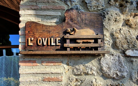 Poggiluglio: Wood, Wall, Iron, Rust, Tree, Rock, House, Brick, Window, Stone Wall