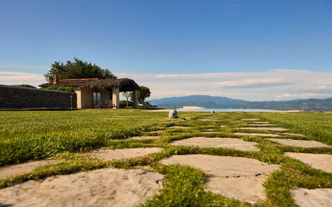 Villa Agazzi: Sky, Natural Landscape, Grass, Field, Grass Family, Rural Area, Grassland, Landscape, House, Land Lot