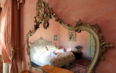 Accommodation:&nbsp;Classic Suite