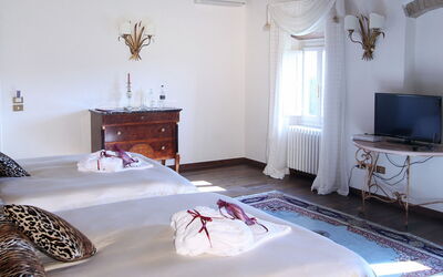 Accommodation:&nbsp;Family Suite