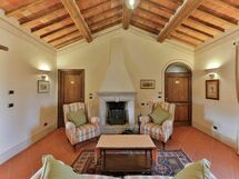 Accommodation:&nbsp;Camera 6