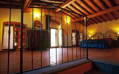 Cerchi 6: Building, Room, Interior Design, Architecture, House, Ceiling, Door