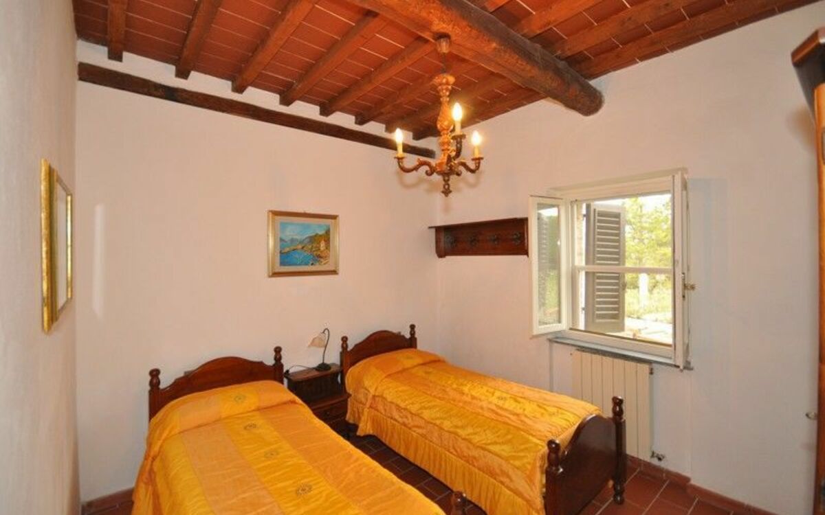 Accommodation:&nbsp;Gloriana 2