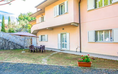 Accommodation:&nbsp;Barbara 250.3