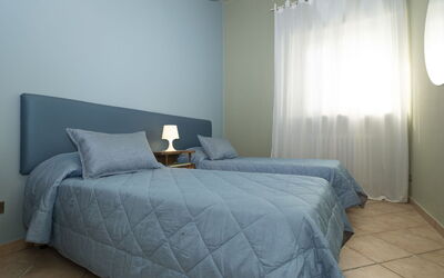 Accommodation:&nbsp;Barbara 250.3