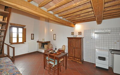 Accommodation:&nbsp;Viola