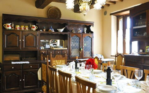 Casetta i Ciliegi: Room, Building, Property, Furniture, Interior Design, Countertop, Cabinetry, Table, Dining Room, Kitchen