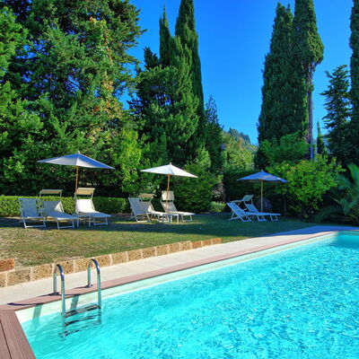 Villa Camaiore: Swimming Pool, Property, Leisure, Resort, Real Estate, Vacation, Estate, House, Resort Town, Building