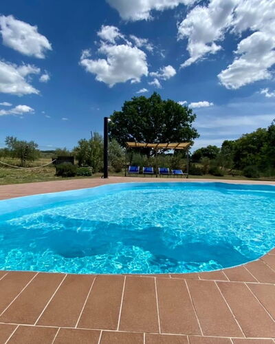 Funghi 2: Water, Sky, Cloud, Water Resources, Swimming Pool, Plant, Azure, Rectangle, Tree, Shade