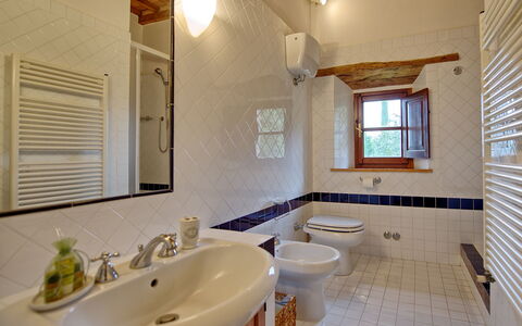 Villa Montalcino: Bathroom, Room, Property, Interior Design, Building, Sink, Real Estate, House, Floor, Home