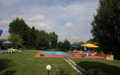 Accommodation:&nbsp;Gli Stipiti