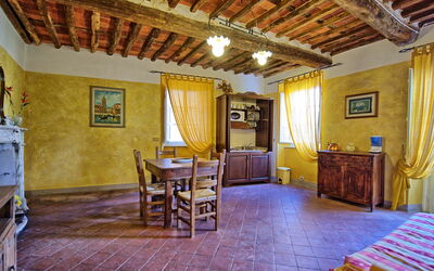 Accommodation:&nbsp;Menestrello