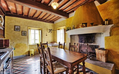 Accommodation:&nbsp;Conte