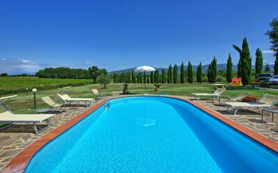 Casa Catia: Swimming Pool, Property, Leisure, Water, Estate, Real Estate, Grass, Resort, Villa, Vacation