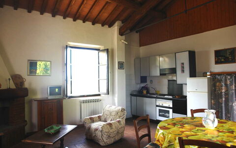 Accommodation:&nbsp;Ginestra