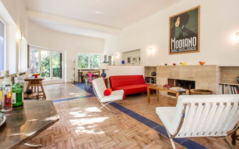 Marina Dei Ronchi Prestige: Property, Room, Furniture, Living Room, Building, Floor, Interior Design, Wood Flooring, Real Estate, House